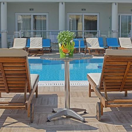 Palapart Gikas Suites And Studios 고우비아 외부 사진